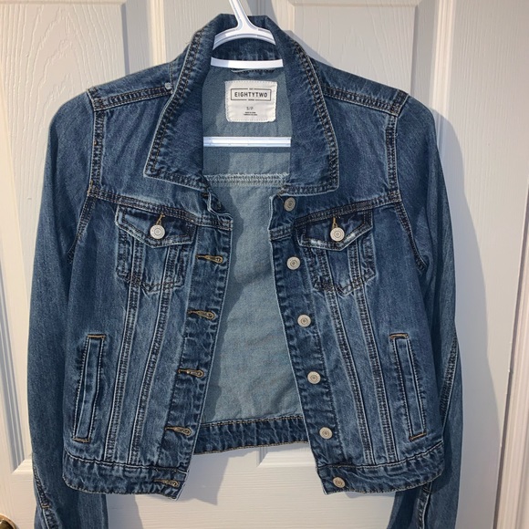 Jean Jacket - Picture 1 of 2